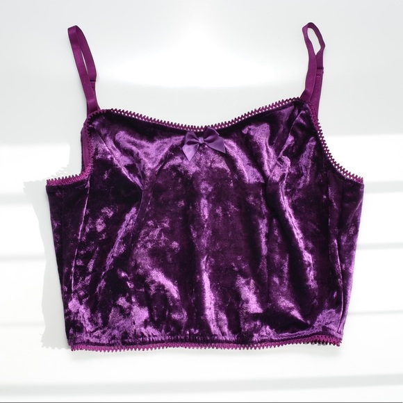 Two-Piece Velvet Lingerie Lounge Set - Picture 2 of 9